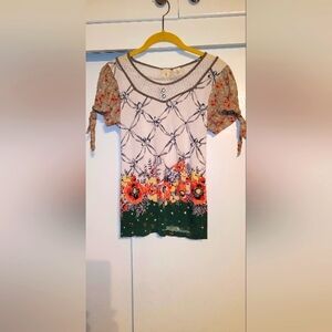 Floral Patterned Women's Top